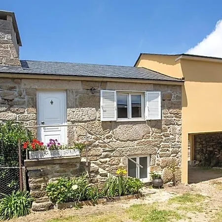 Bed and Breakfast Casas Peralta - Amarela 4*