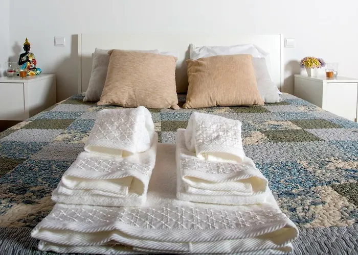 Casas Peralta - Amarela Bed & Breakfast 4*