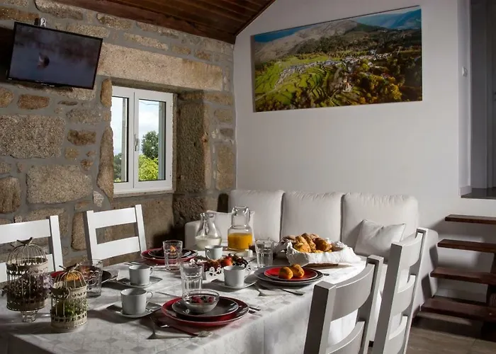 Casas Peralta - Amarela 4* Arouca